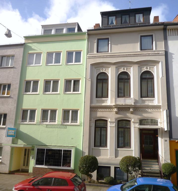 Gasthaus Hotel BRE Exterior foto